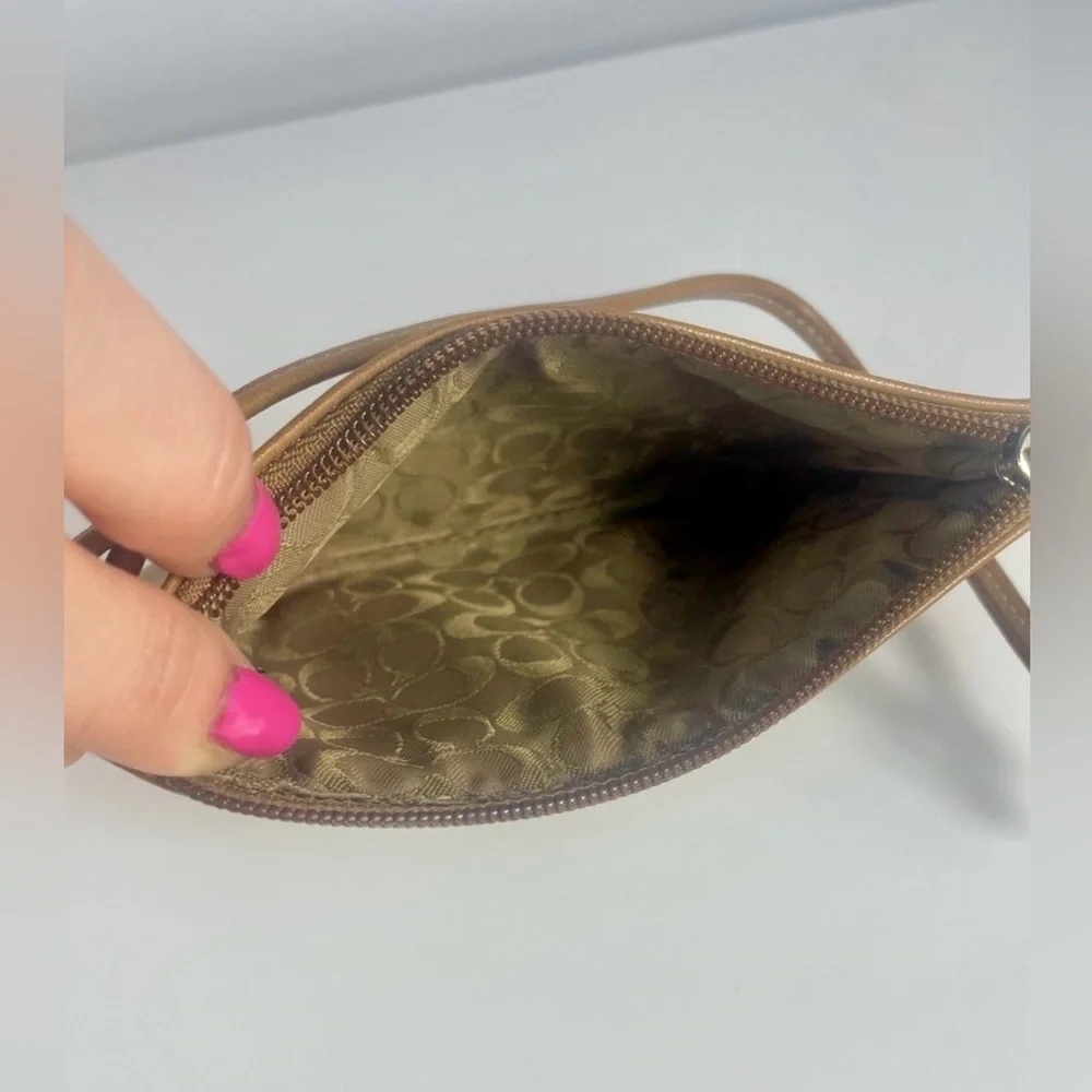 Vintage COACH Brown Leather Wristlet Pouch 6x4